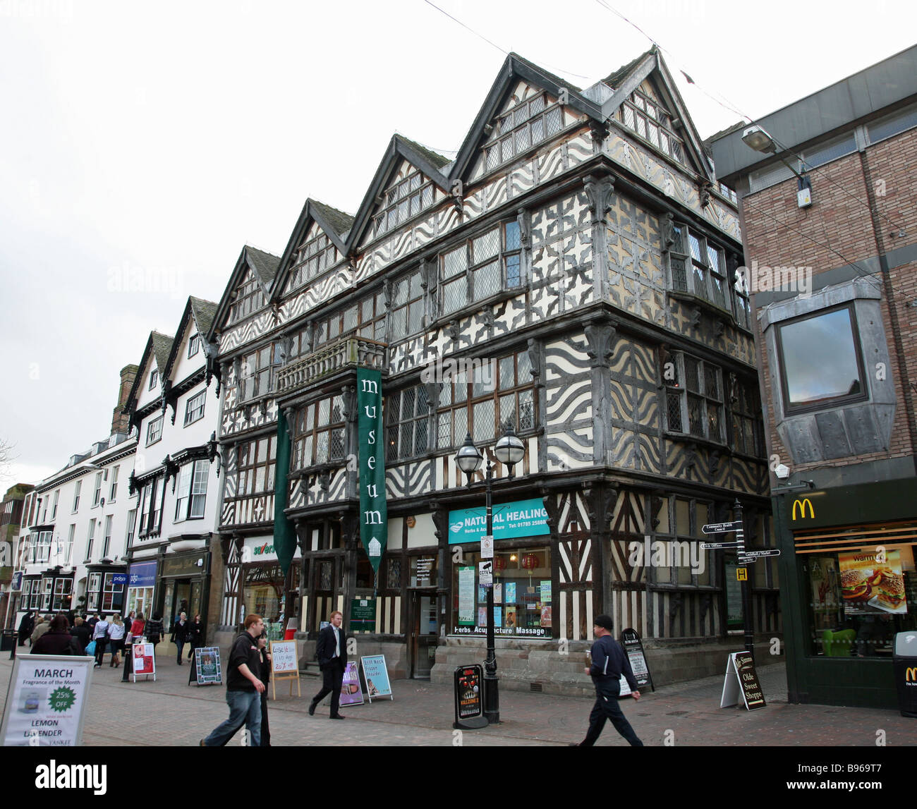 Vista della antica Casa Alta in Stafford un Elizabethan town house ed è la più grande struttura di legno town house in Inghilterra Foto Stock