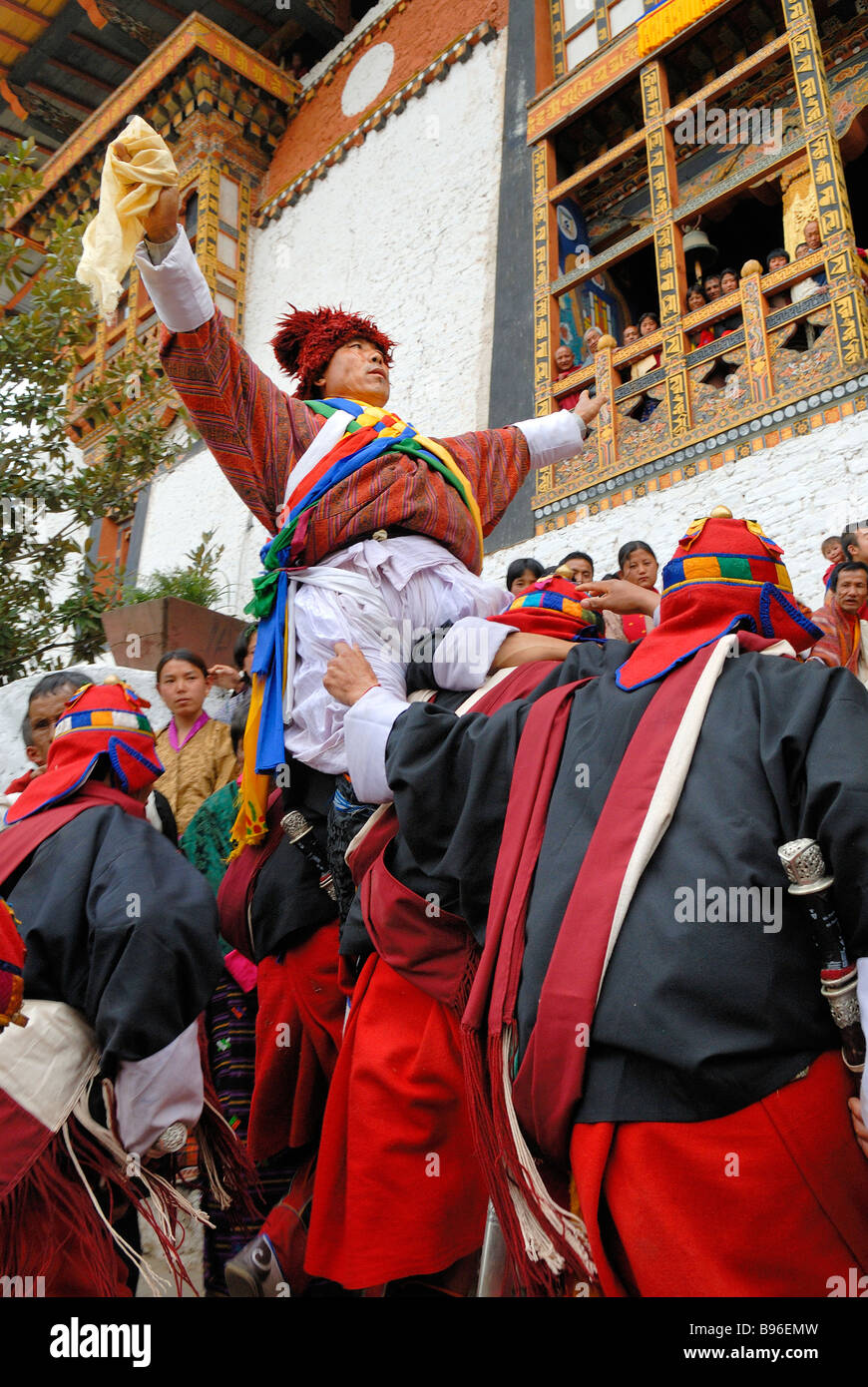 Il Bhutan, Ngawang Namgyal è del Bhutan più grande sovrano che ha unificato il paese nel 1630s, il Punakha processione o Serda Foto Stock