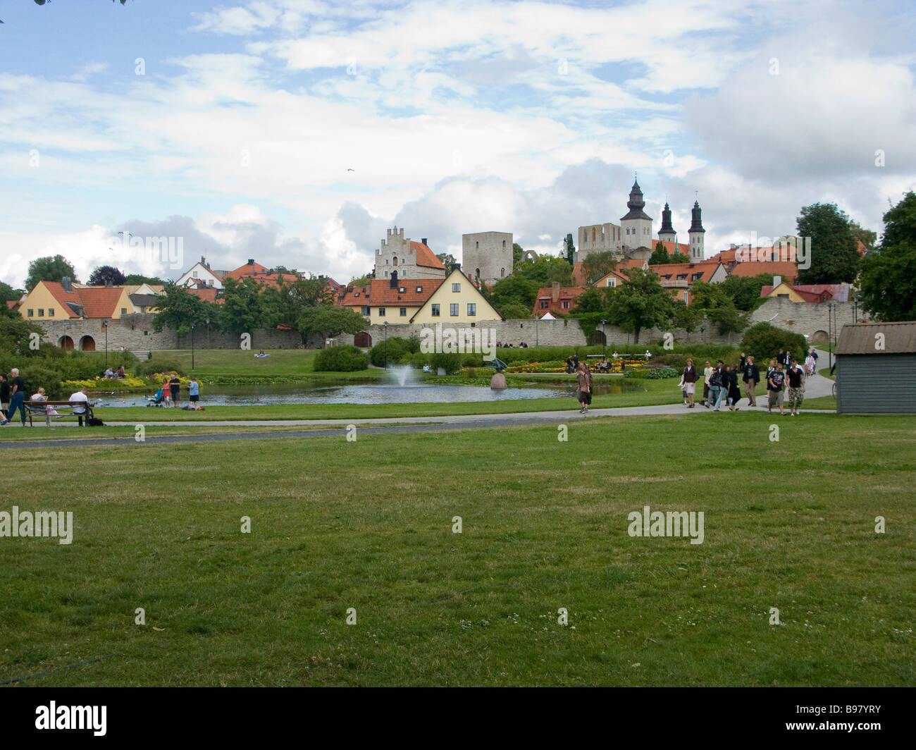 Medievale città anseatica di Visby ha un posto sulla lista del patrimonio mondiale dell'UNESCO. Foto Stock