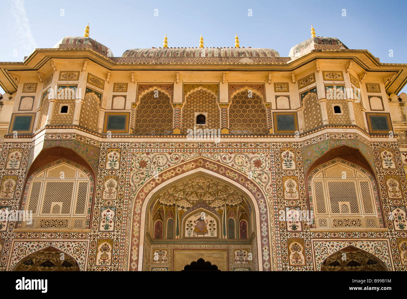 Ganesh Pol, Ganesh Gate, in Ambra Palace, noto anche come Forte Amber, ambra, vicino a Jaipur, Rajasthan, India Foto Stock