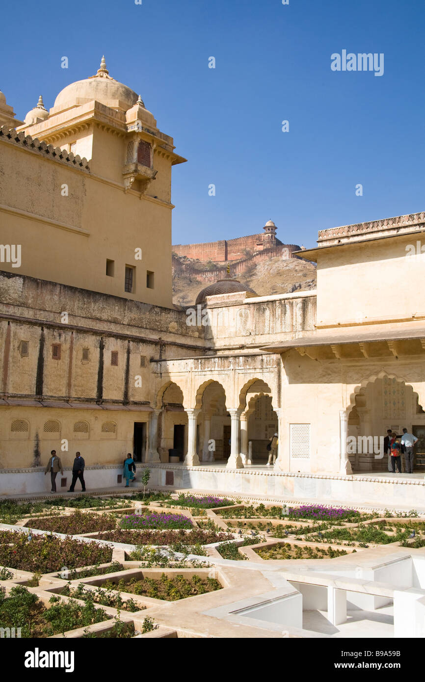 Sukh Mahal, in Ambra Palace, noto anche come Forte Amber, ambra, vicino a Jaipur, Rajasthan, India Foto Stock