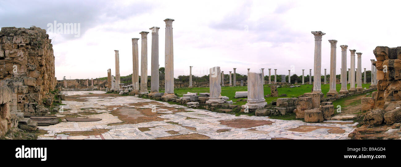 Romano storico archeologico antiche rovine, salumi e la parte settentrionale di Cipro Foto Stock