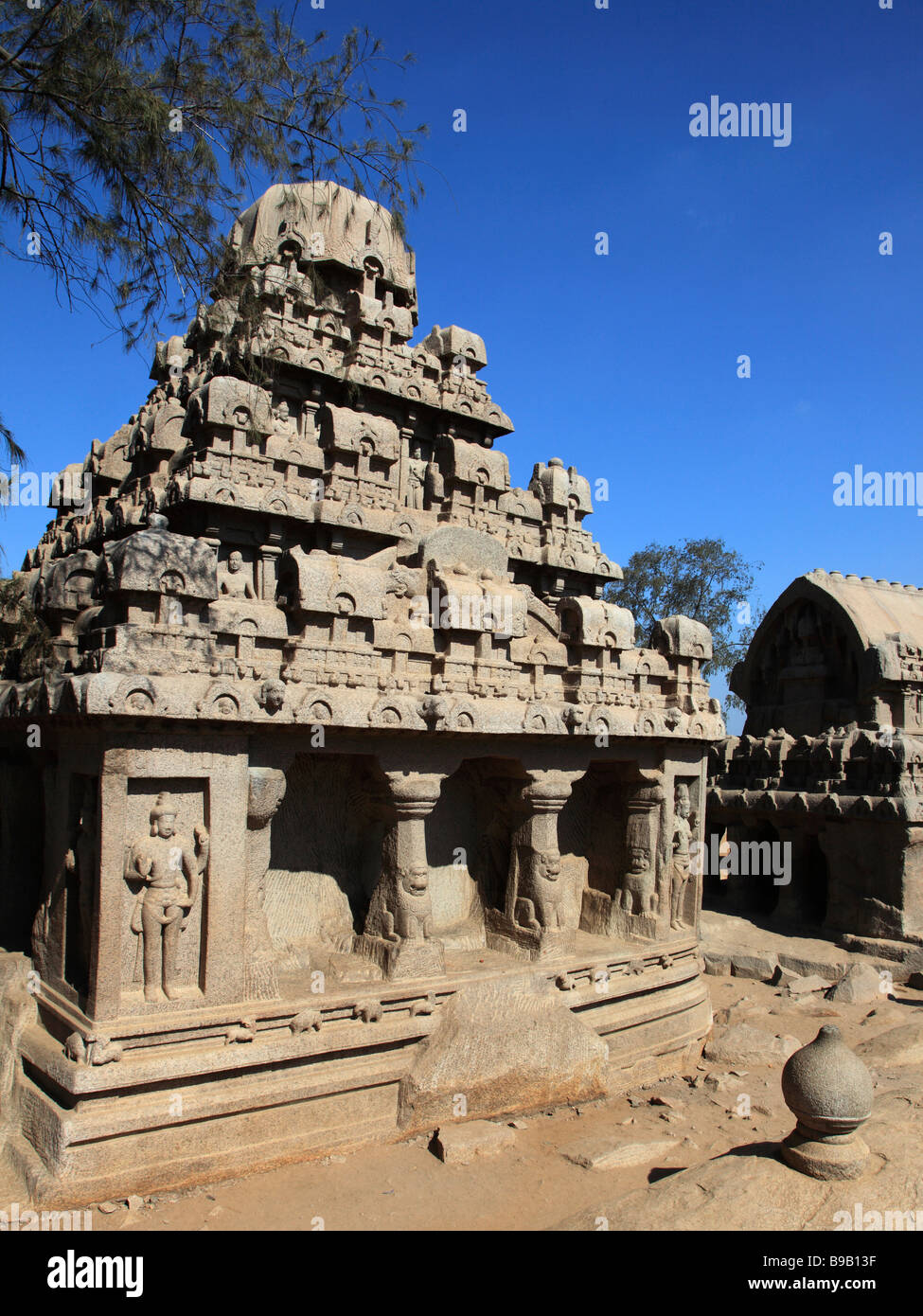 India Tamil Nadu Mamallapuram Mahabalipuram cinque Rathas templi di roccia Foto Stock