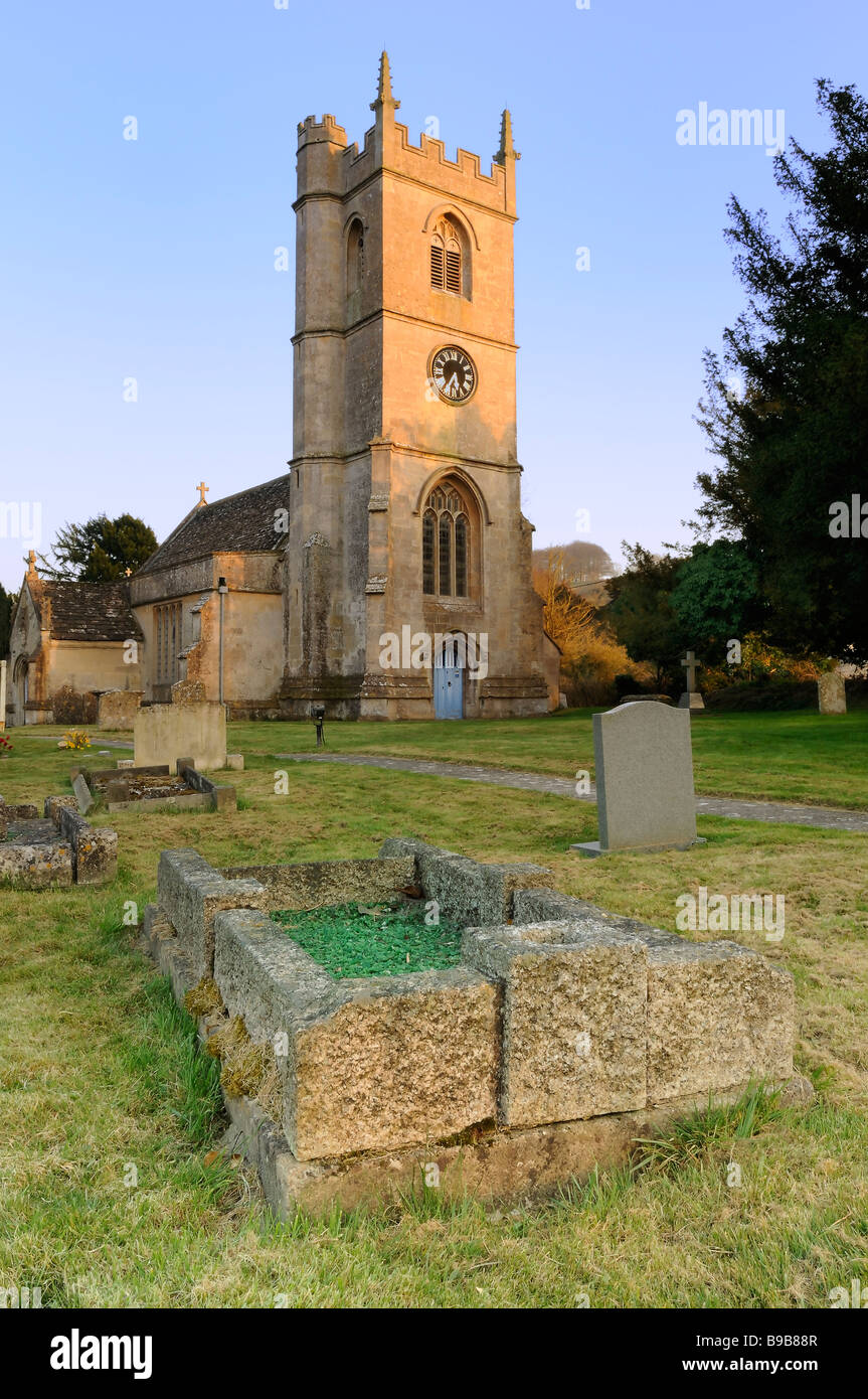 St Andrews Chiesa a Heddington, Calne, Wiltshire - Inghilterra. Foto Stock