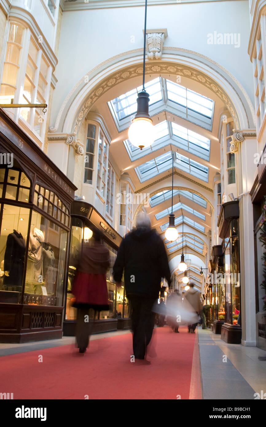 Burlington Arcade, Piccadilly, Londra, Inghilterra Foto Stock