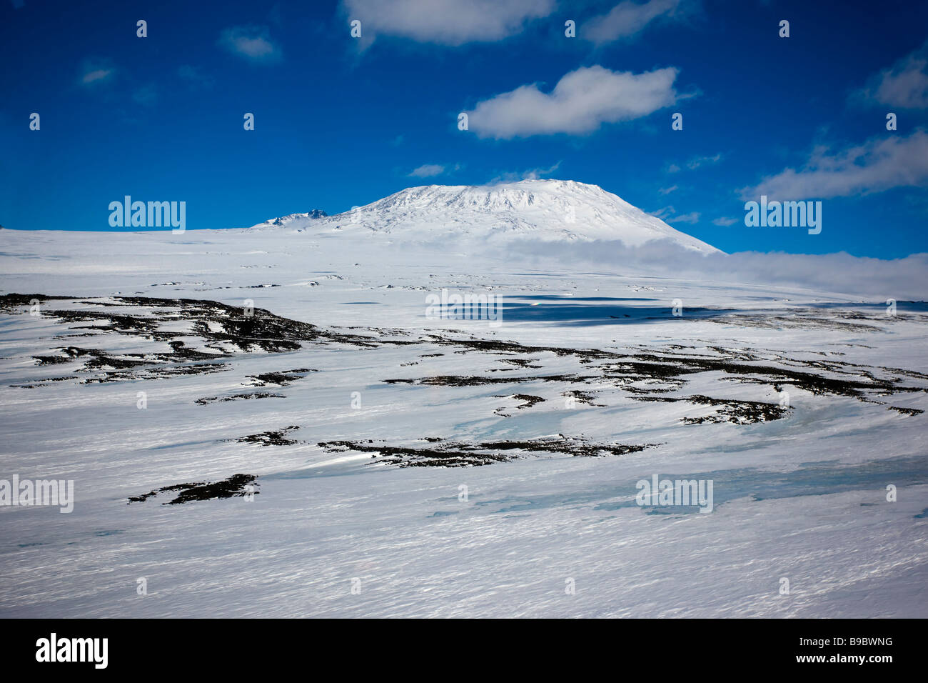 L'Antartide Mount Erebus dall'antenna di aria Foto Stock