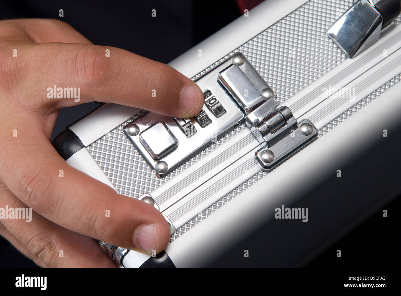Briefcase combination lock immagini e fotografie stock ad alta risoluzione  - Alamy