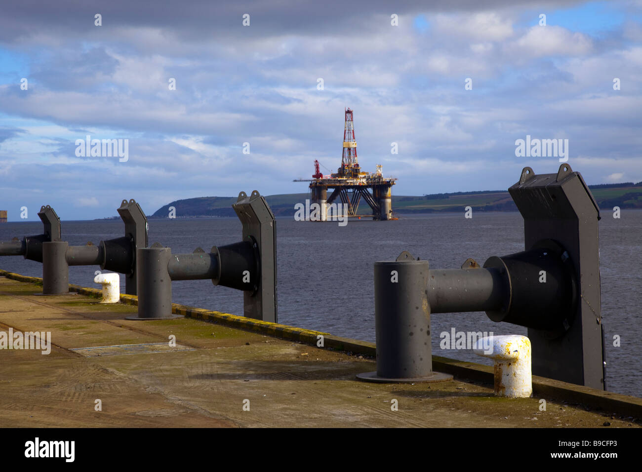 Admiralty Pier, nave da crociera di attraccare a Invergordon, Cromarty Firth nel nord della Scozia, Regno Unito Foto Stock