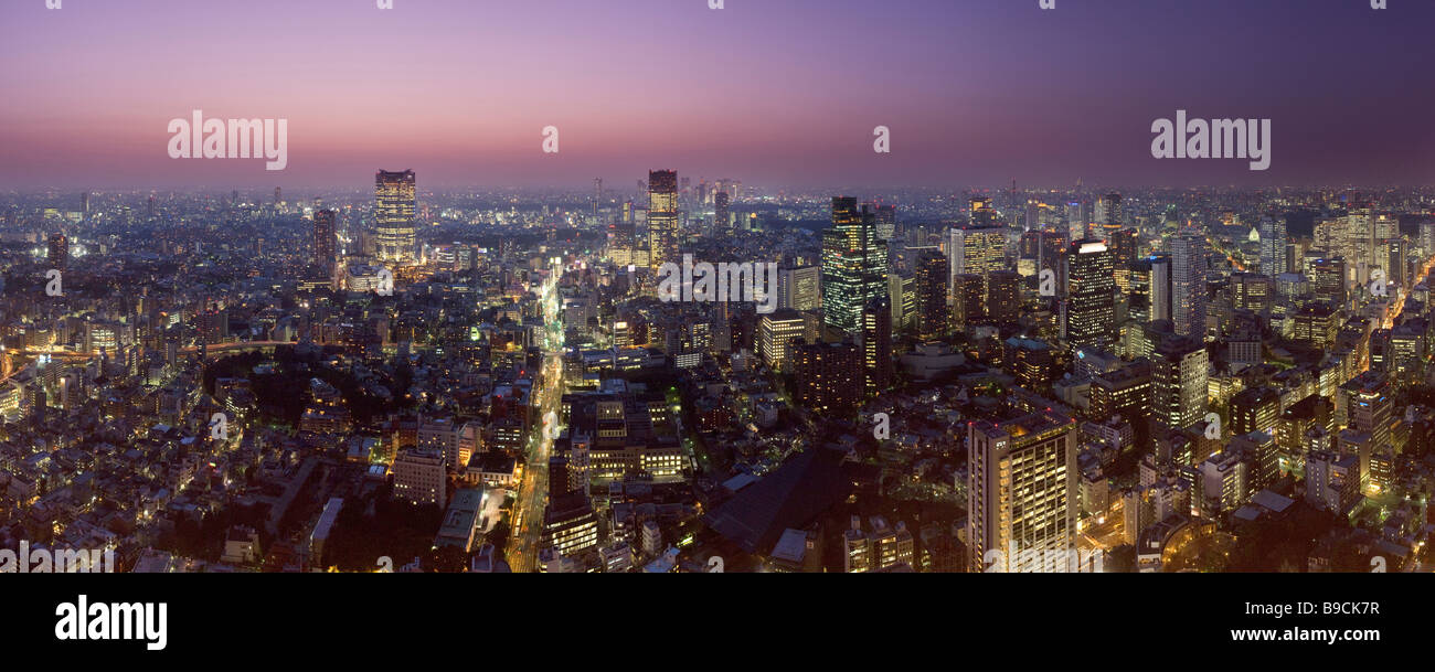 Sera cityscape di nord ovest di Tokyo Foto Stock
