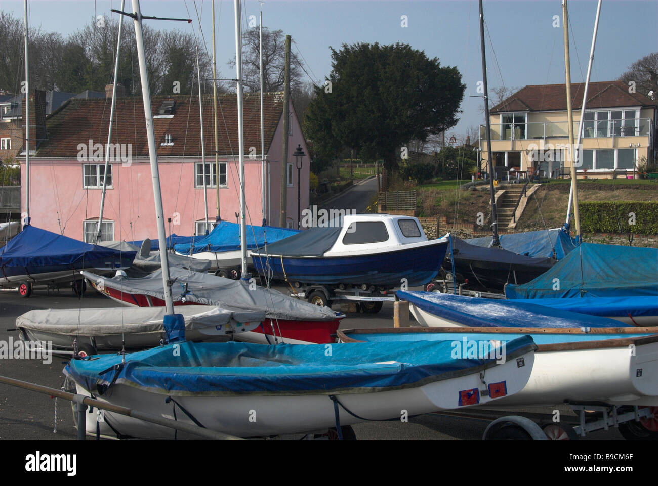Parco imbarcazioni in Hamble Hampshire England Regno Unito Foto Stock
