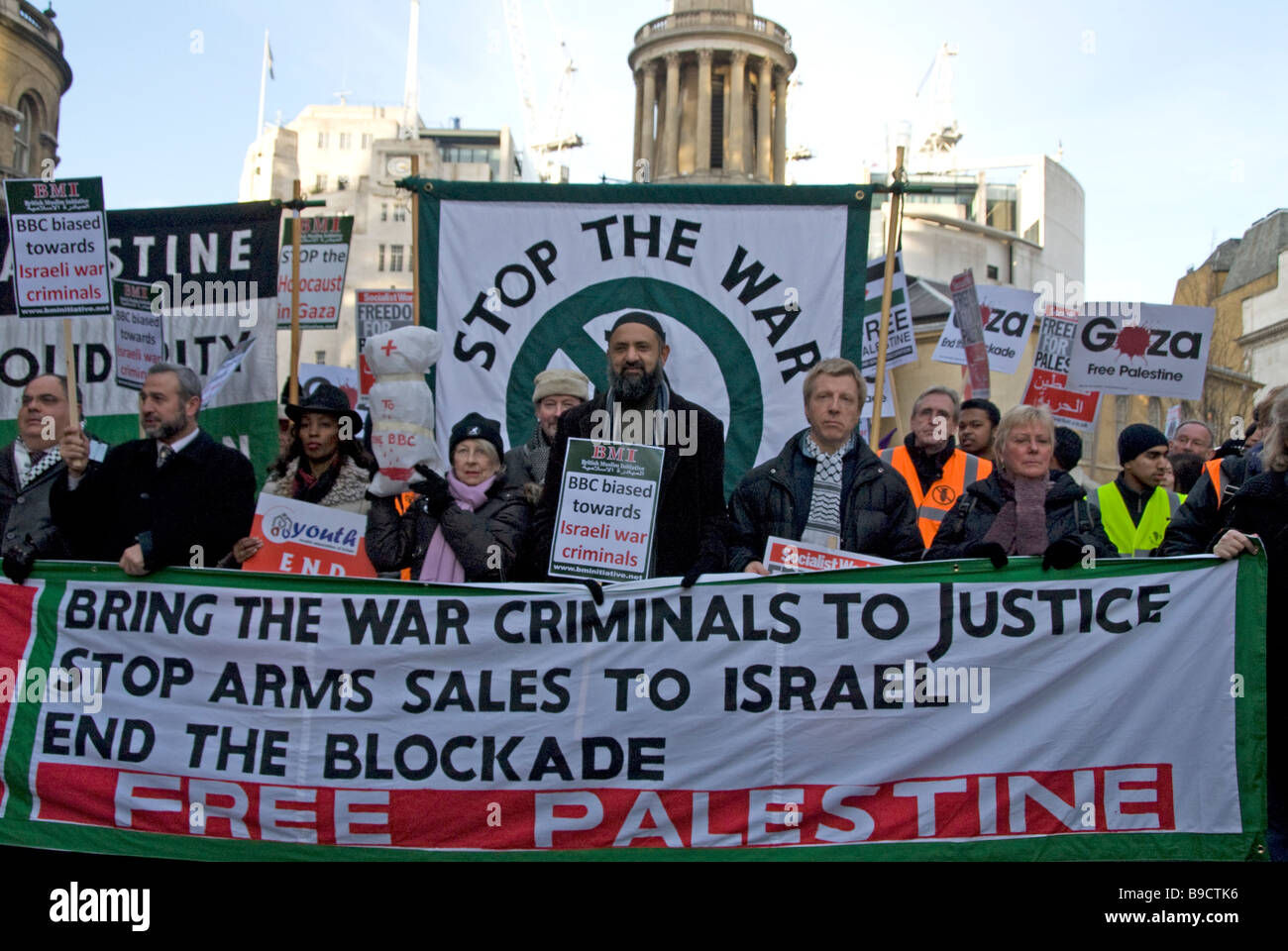 Palestina libera manifestazione Jan 24 2009: fine il blocco, sospendere la vendita di armi a Israele, chiedere per BBC appello per aiuti a Gaza Foto Stock