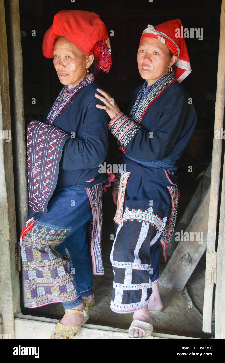 Ritratto di Red Yao donne di Sapa Vietnam Foto Stock