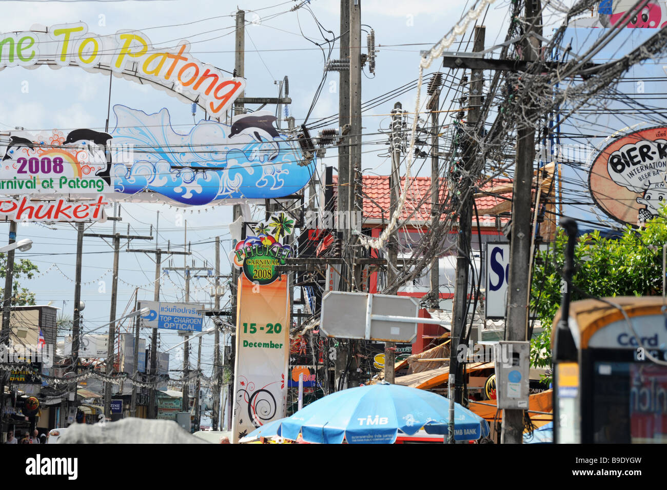 Il walking street Patong beach walking street Patong beach Phuket Thailandia Foto Stock