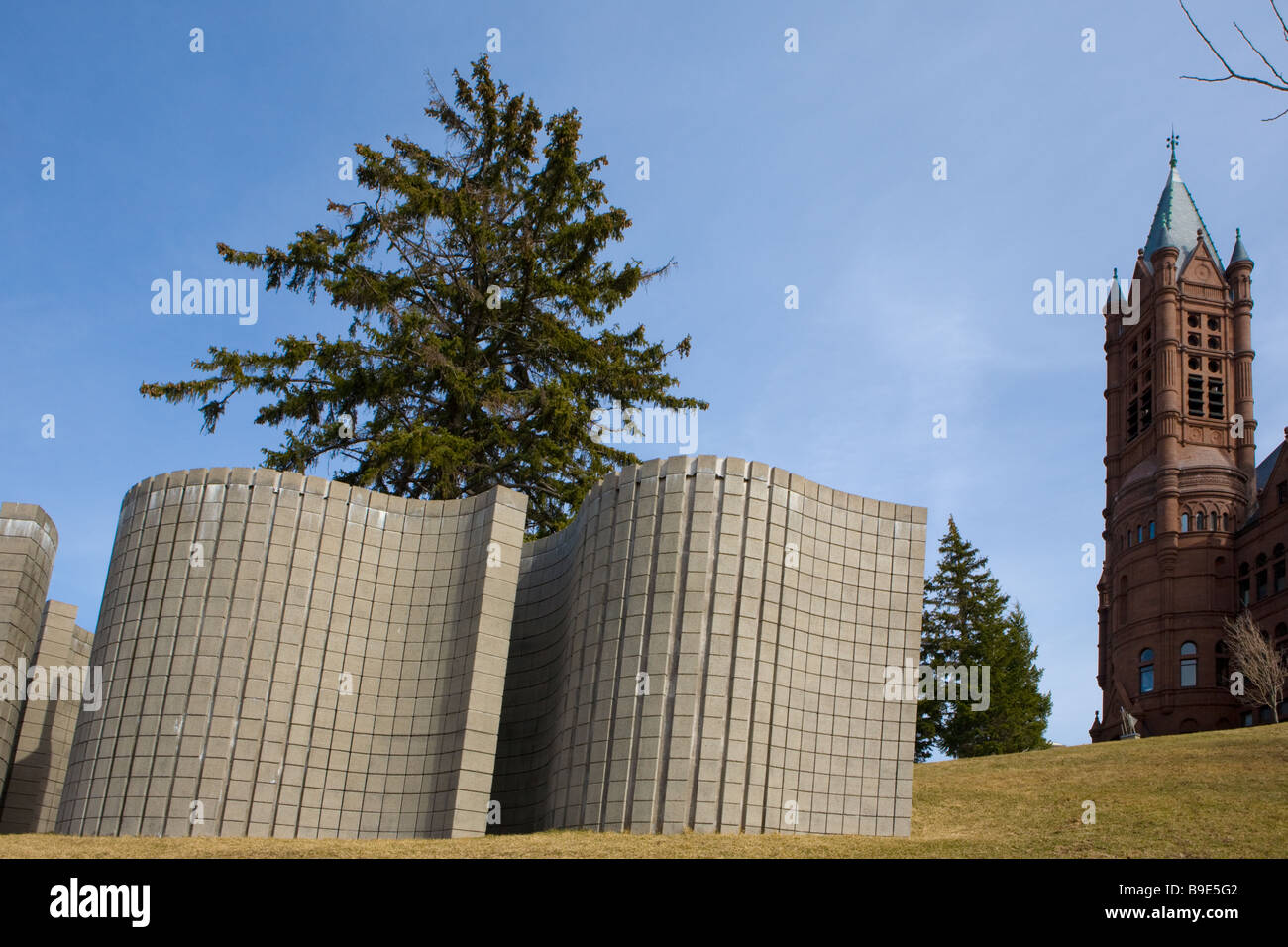 Sol LeWitt scultura presso la Syracuse University Foto Stock
