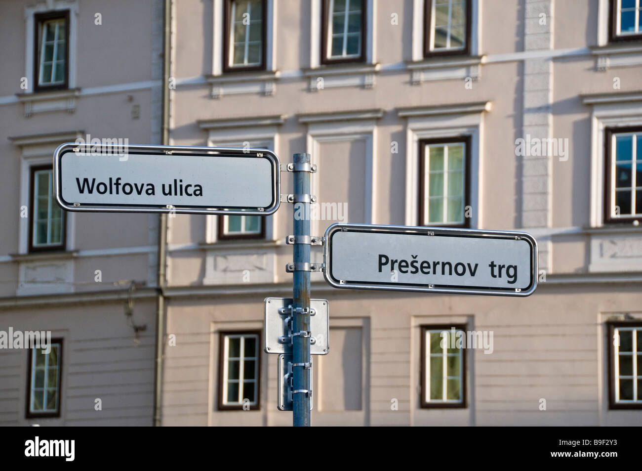 Segno posto a piazza Presernov localmente noto come Presernov trg la piazza centrale di Ljubljana Foto Stock