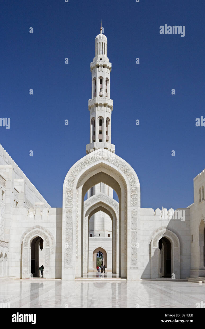 Oman Muscat Sultan Kaboos minareto della moschea sultanato costruzione palace palace-costruzioni interne facciate ward round-torre di prua Foto Stock