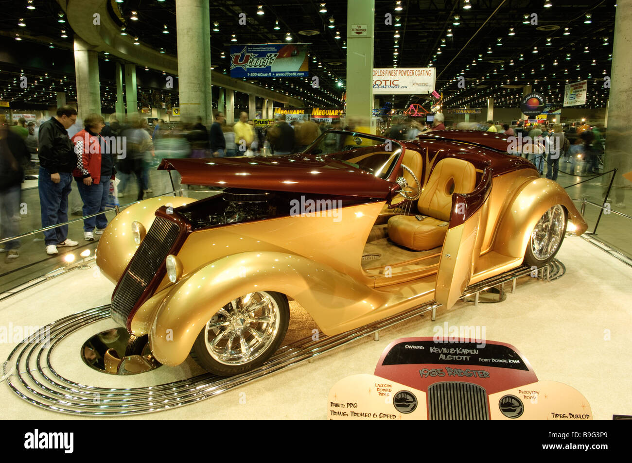 1935 Ford Roadster al 2009 Detroit Autorama hot rod show. Foto Stock