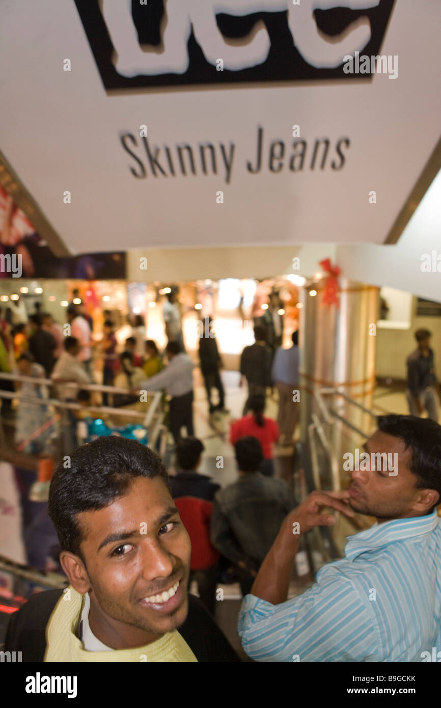 India Bengaluru Bangalore display di Natale a Garuda shopping mall Foto Stock