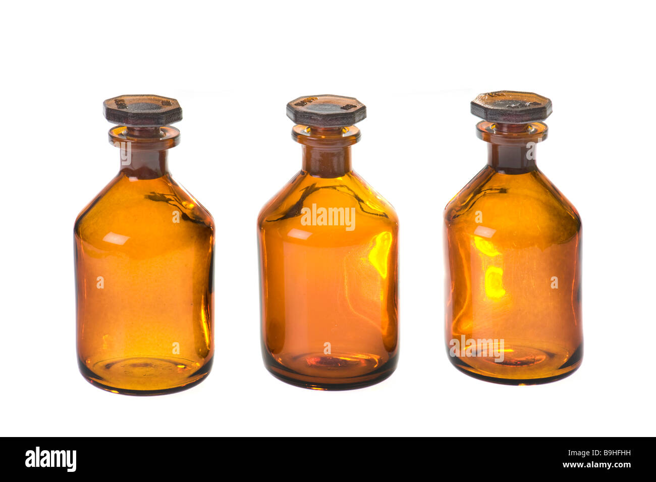 Vaso di farmacia medicina bottiglia di vetro farmacia Farmaceutico tradizionale bottiglia marrone arancione simbolico simbolo archiviare archiviazione d Foto Stock