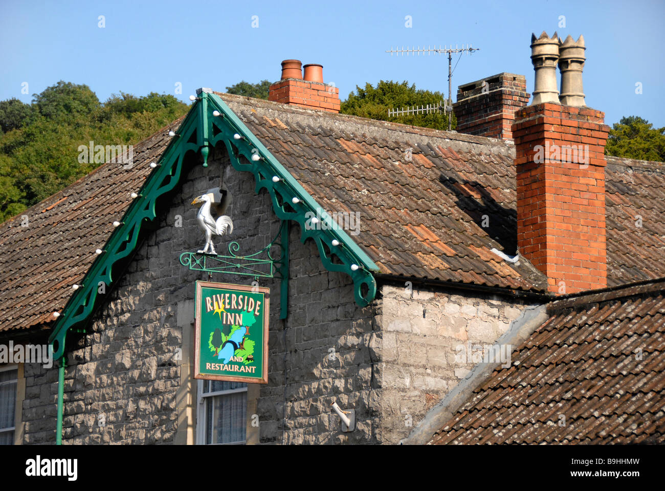 Pub, Pub segno, Riverside Inn, Cheddar, England, Regno Unito, Europa Foto Stock