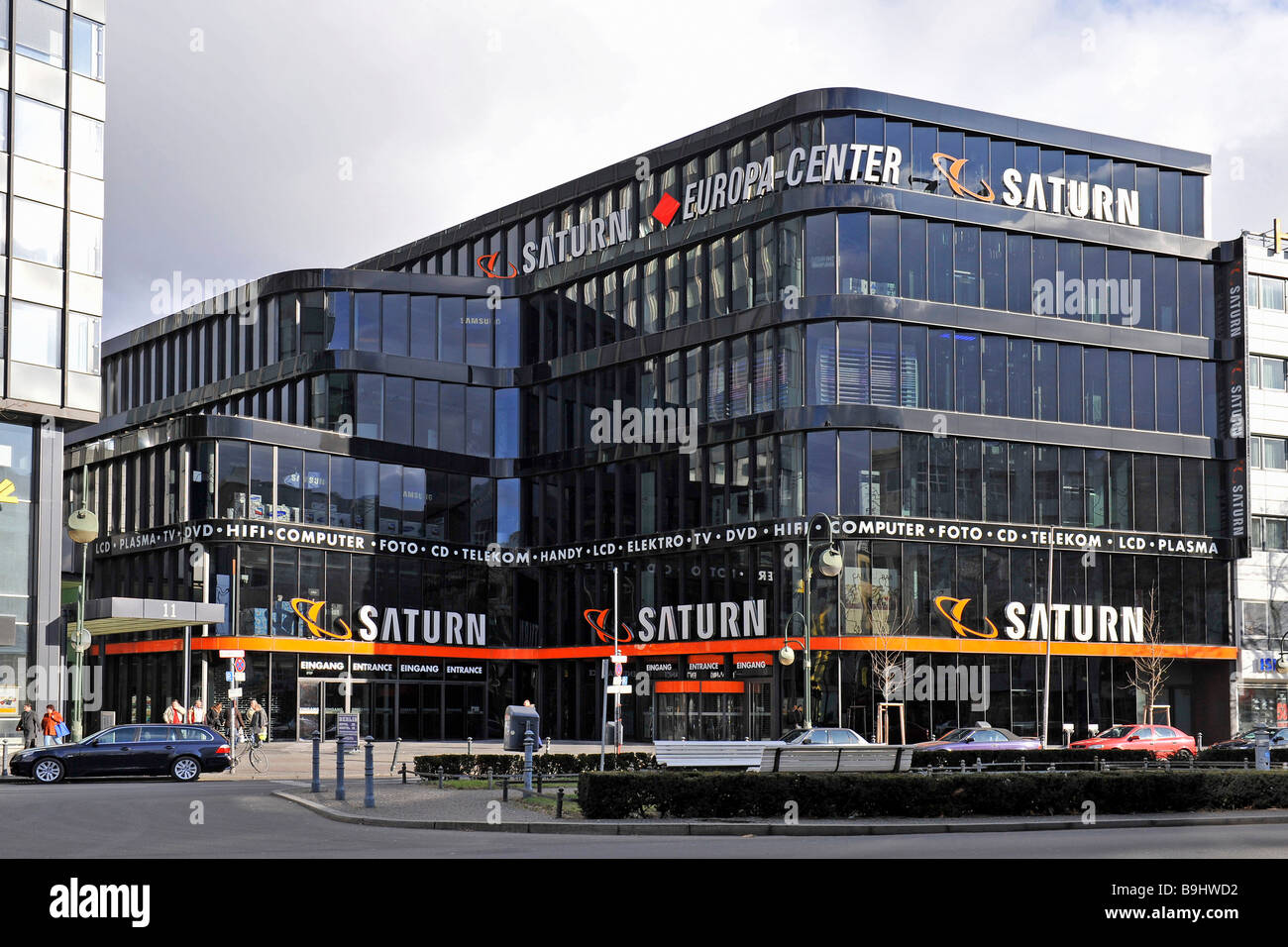 Grande Saturn store, negozio di elettronica, Berlino, Germania, Europa Foto  stock - Alamy