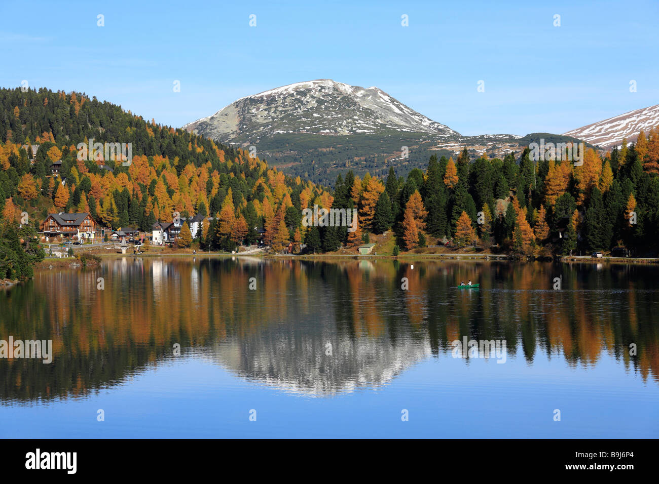 Lago Turrachsee, Turracher Hoehe, Alpi Gurktaler, la Carinzia e la Stiria, Austria, Europa Foto Stock