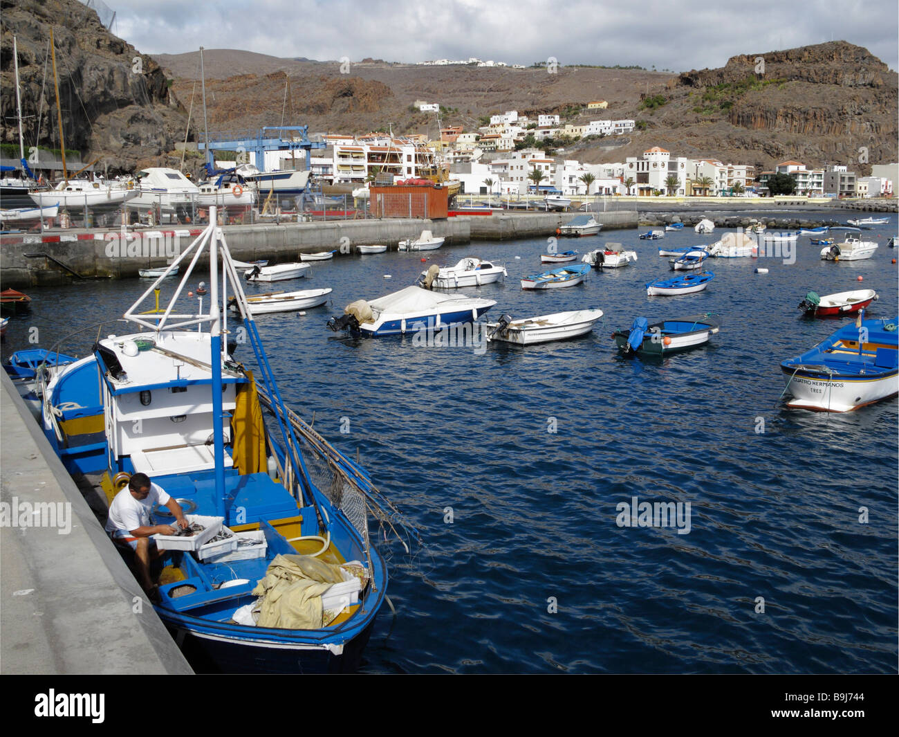 Porto di pesca in Playa de Santiago, La Gomera, Canarie, Isole Canarie, Spagna, Europa Foto Stock