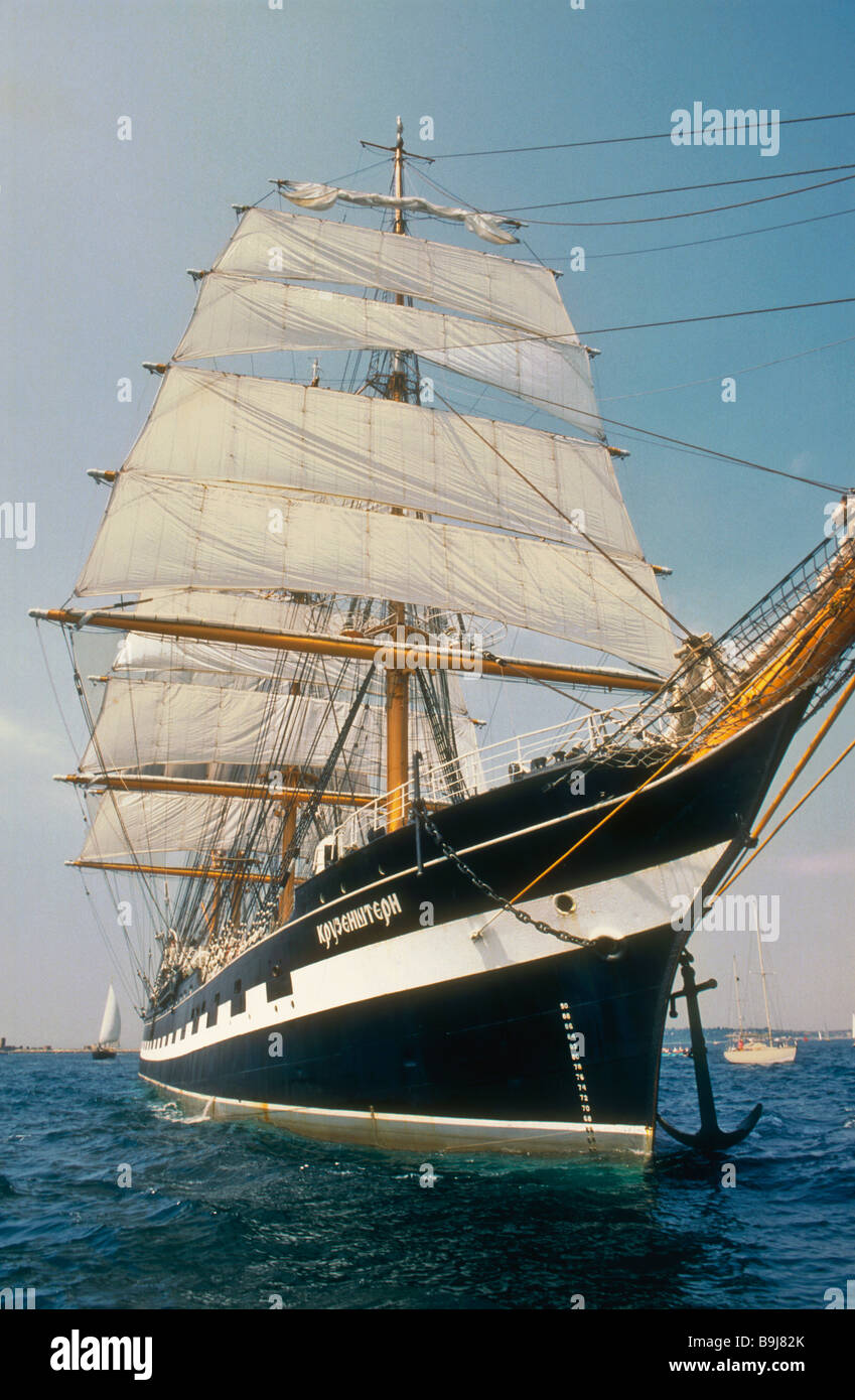 Il 1926 russo 114m quattro masted barque tall ship Kruzenshtern a Weymouth Dorset England Regno Unito Foto Stock