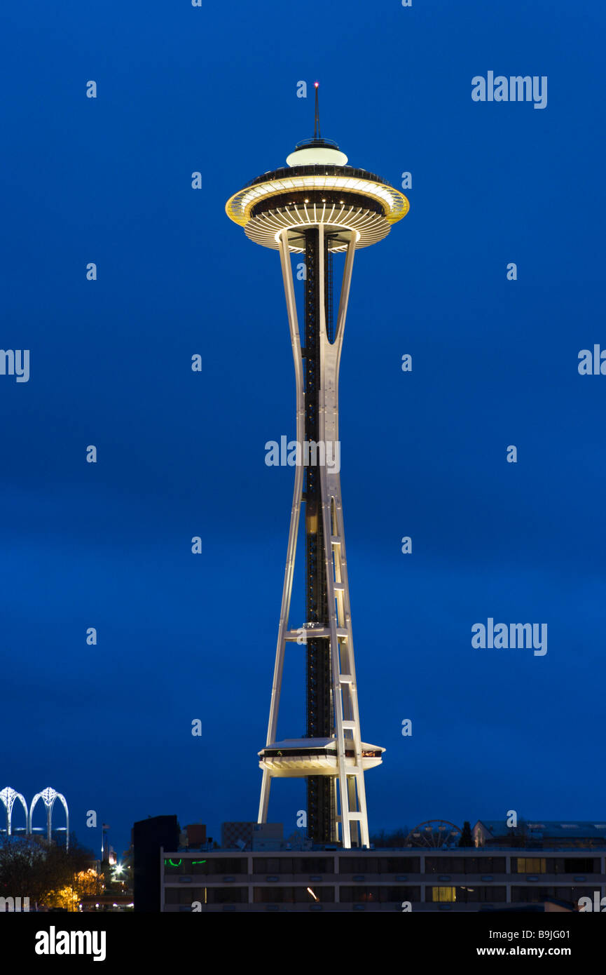 Lo Space Needle di notte, Seattle, Washington, Stati Uniti d'America Foto Stock