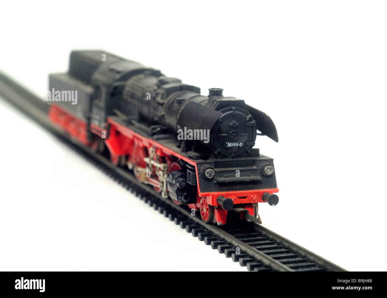 Locomotiva a vapore il motore e treni ferrovie modello tagliato fuori ancora vita dettaglio Foto Stock