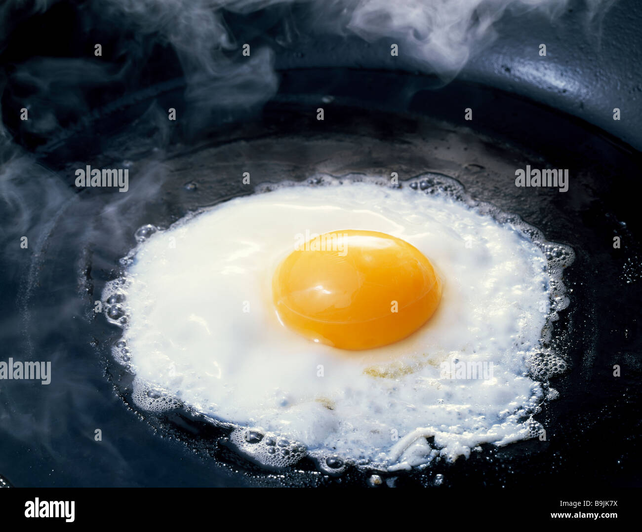 Sunny-side in uovo Foto Stock