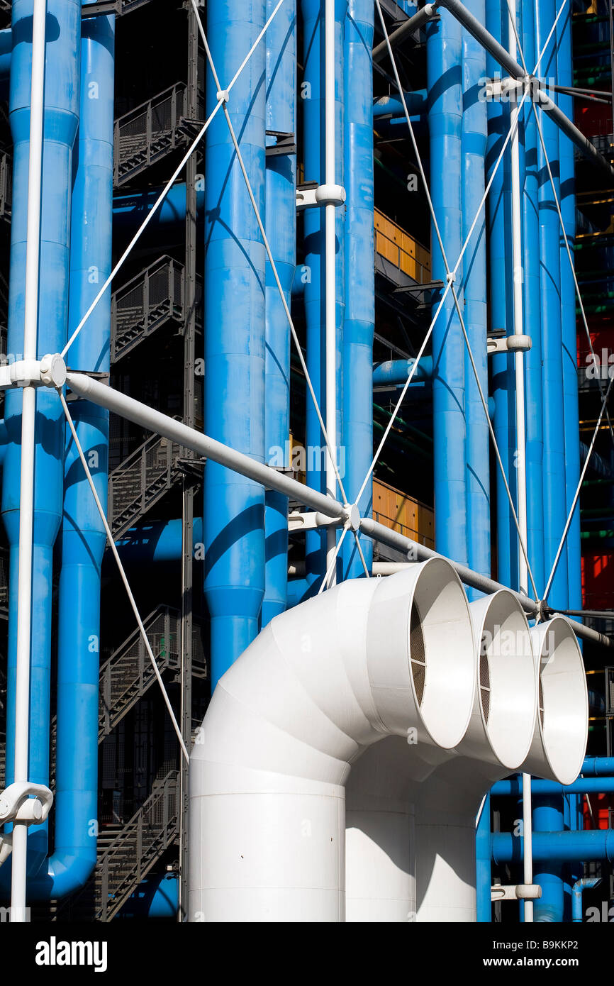 Francia, Parigi, dal Centre Pompidou e dagli architetti Renzo Piano e Richard Rogers e Gianfranco Franchini, facciata su rue du Renard Foto Stock