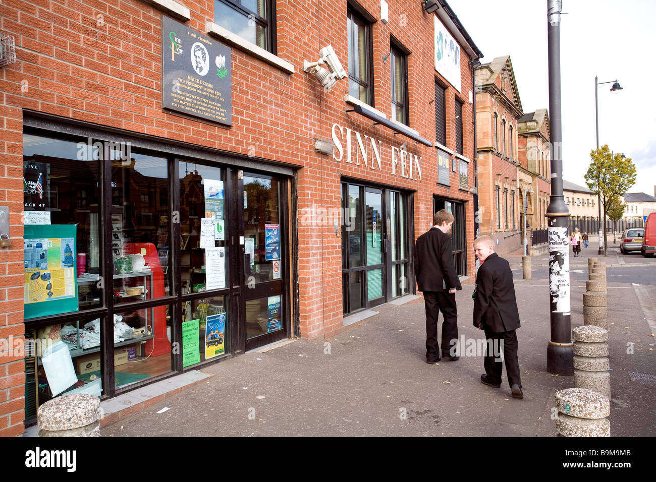 Regno Unito e Irlanda del Nord, Belfast, Cattolica Falls area, Sinn Fein sede, IRA partito politico Foto Stock