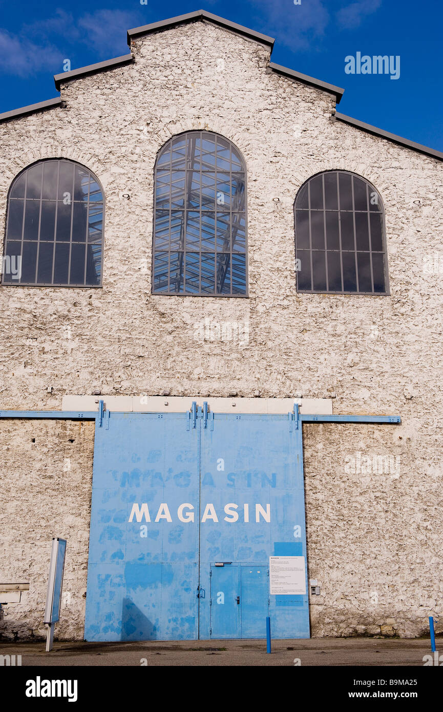Francia, Isere, Grenoble, il Magasin, Contemporary Arts Center nella ex fabbrica costruita dalle officine Eiffel Foto Stock