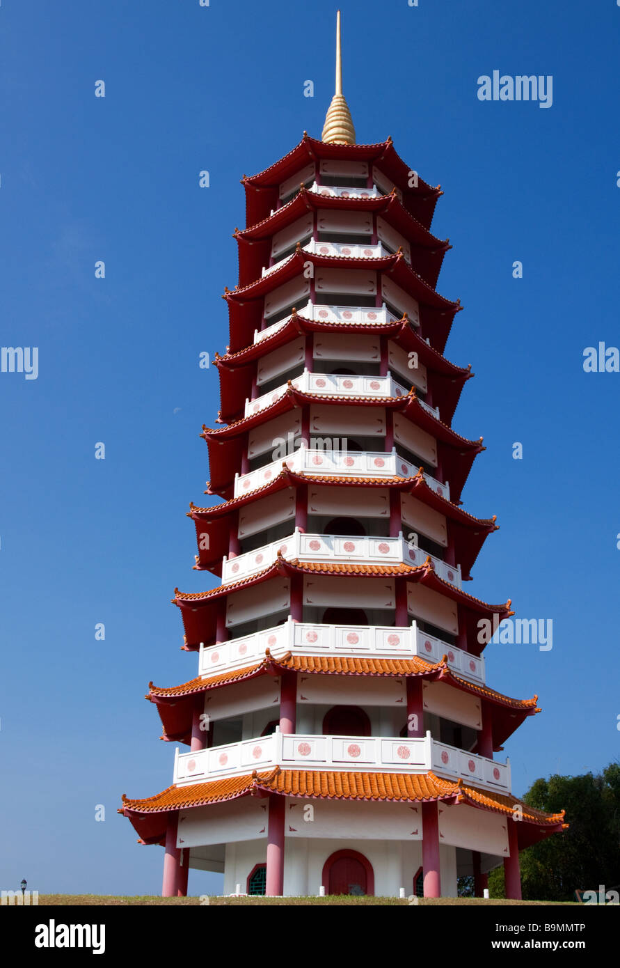 Pagoda a Hokkien tempio cinese del picco Nam Tong Kota Kinabalu, Sabah Malaysia Foto Stock