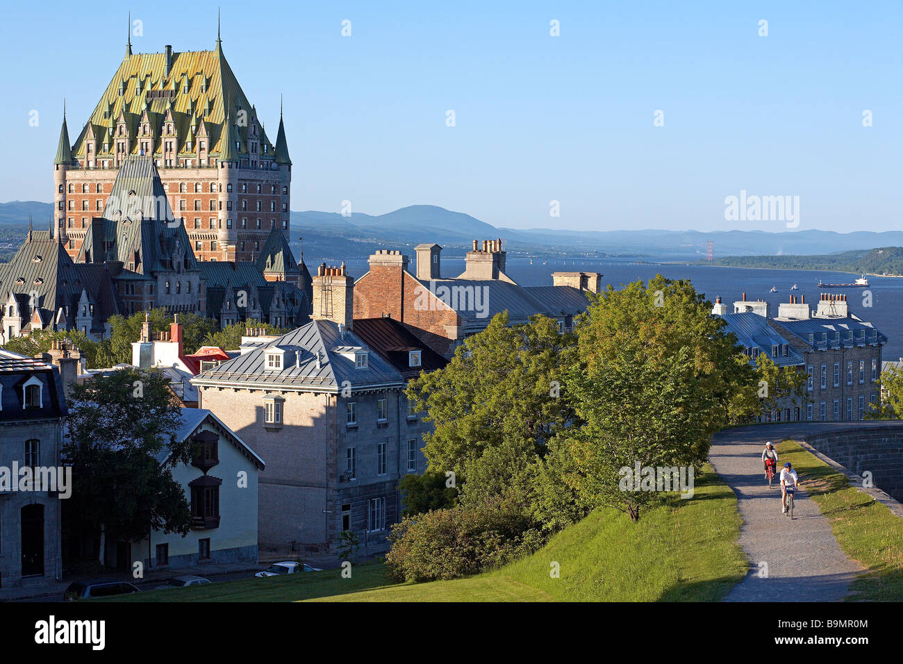 Canada, Québec, Provincia di Quebec City, Città Vecchia classificata patrimonio mondiale dall'UNESCO, la Citadelle e fortificazioni, Chateau Foto Stock