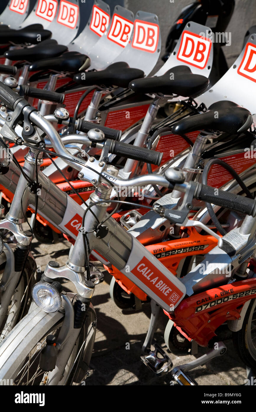 Disponibile pubblicamente le biciclette a noleggio Monaco di Baviera Germania Foto Stock