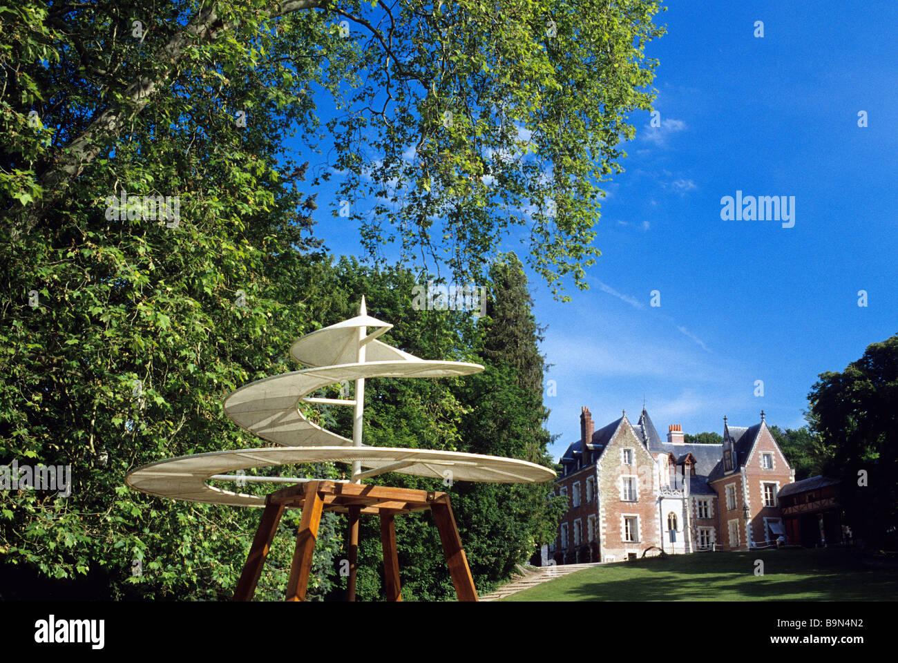 Francia Indre Et Loire Amboise Le Clos Luce Castello Leonardo Da Vinci Parco Leonardo Da Vinci L Ultima Casa Parco Macchine Foto Stock Alamy
