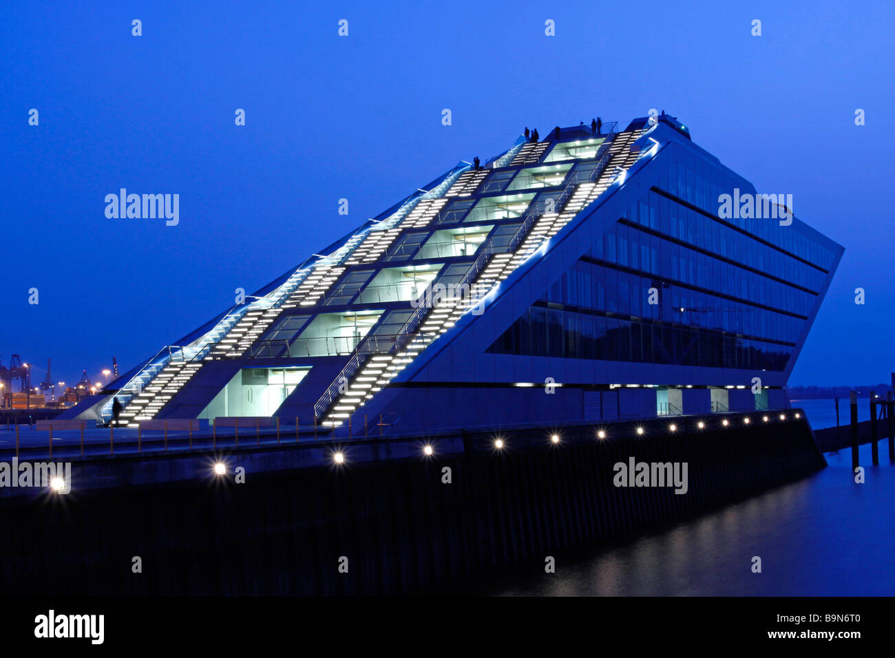 Dockland edificio per uffici a Amburgo, Germania, Europa Foto Stock