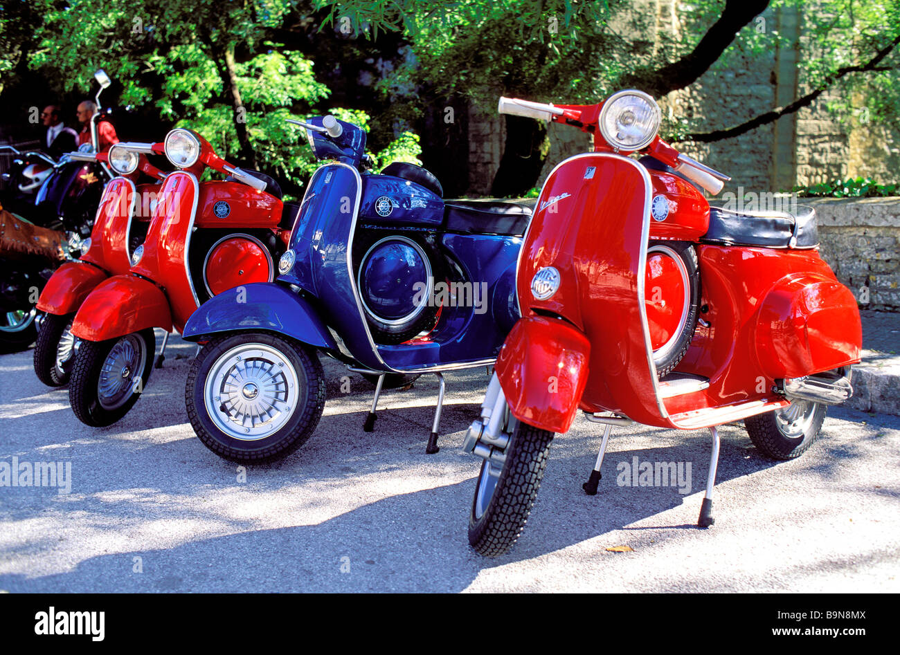 L'Italia, sicilia, Noto, una Vespa, Piaggio moto scooter Foto stock - Alamy