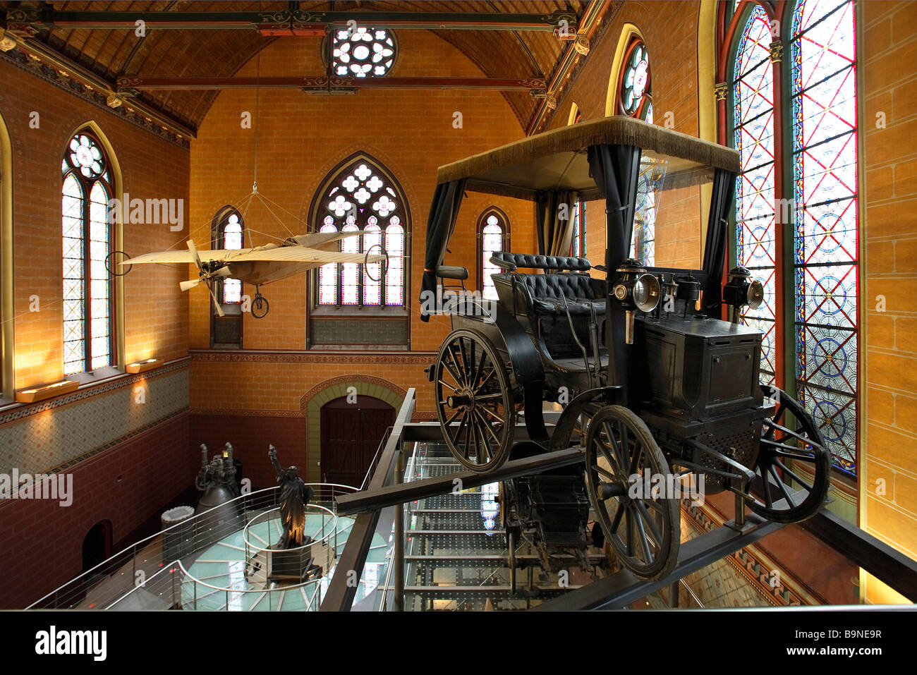 PANHARD E LEVASSOR tipo M2E 1896 auto ruota Arts et Metiers MUSEUM PARIS Foto Stock