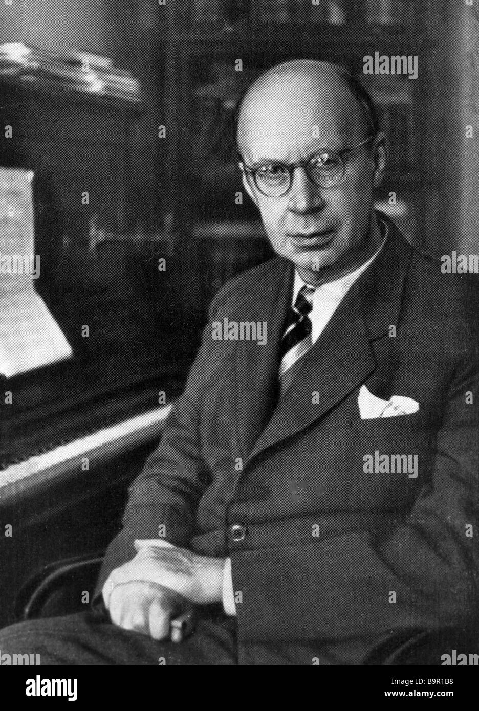 Sergei Prokofiev Classic Compositore Sovietico Foto Stock - Alamy