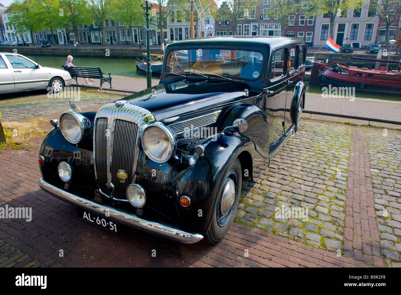 Vecchia auto Zierikzee Zeeland Paesi Bassi Foto Stock