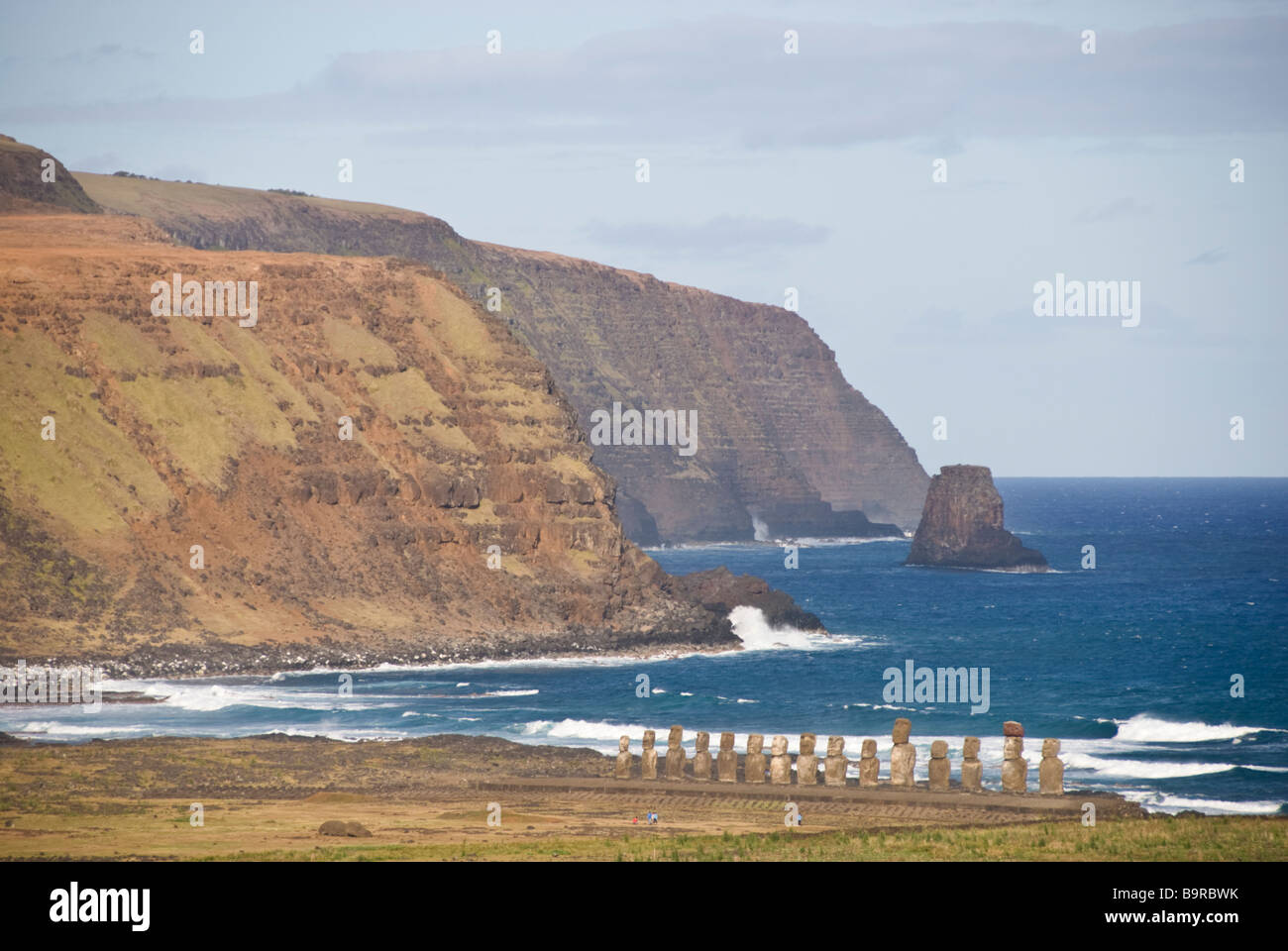 Elk198 5322 Cile Isola di Pasqua Ahu Tongariki moai statue Foto Stock