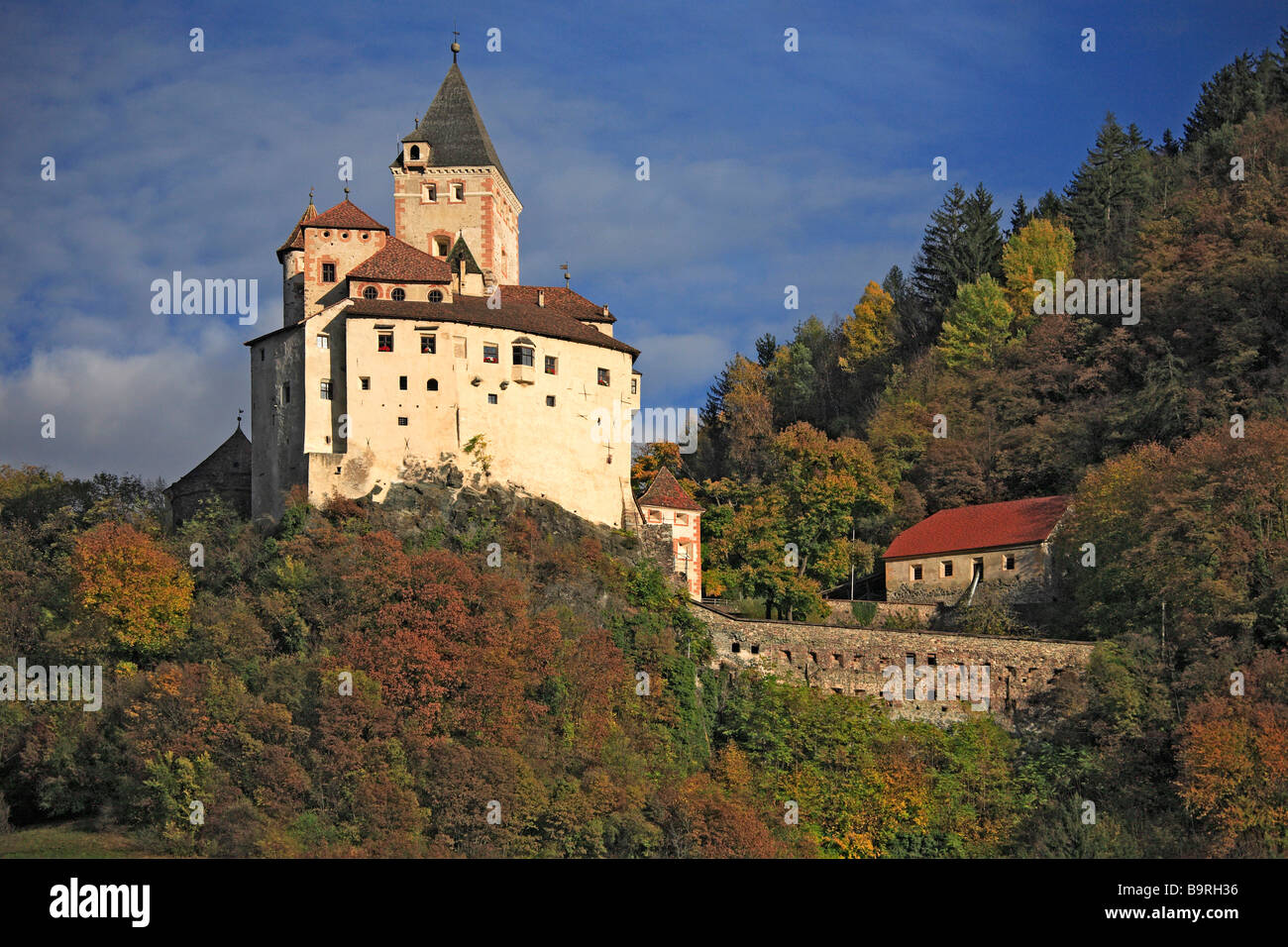 Castel Trostburg Castel Forte nei pressi del villaggio di Waidbruck Trentino Italia Foto Stock