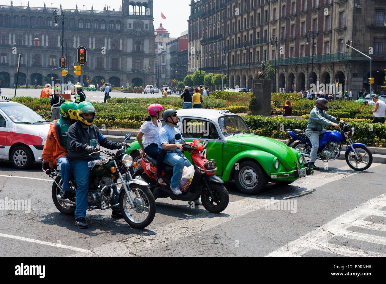 Messico città di problemi di traffico sono ben documentati. Foto Stock