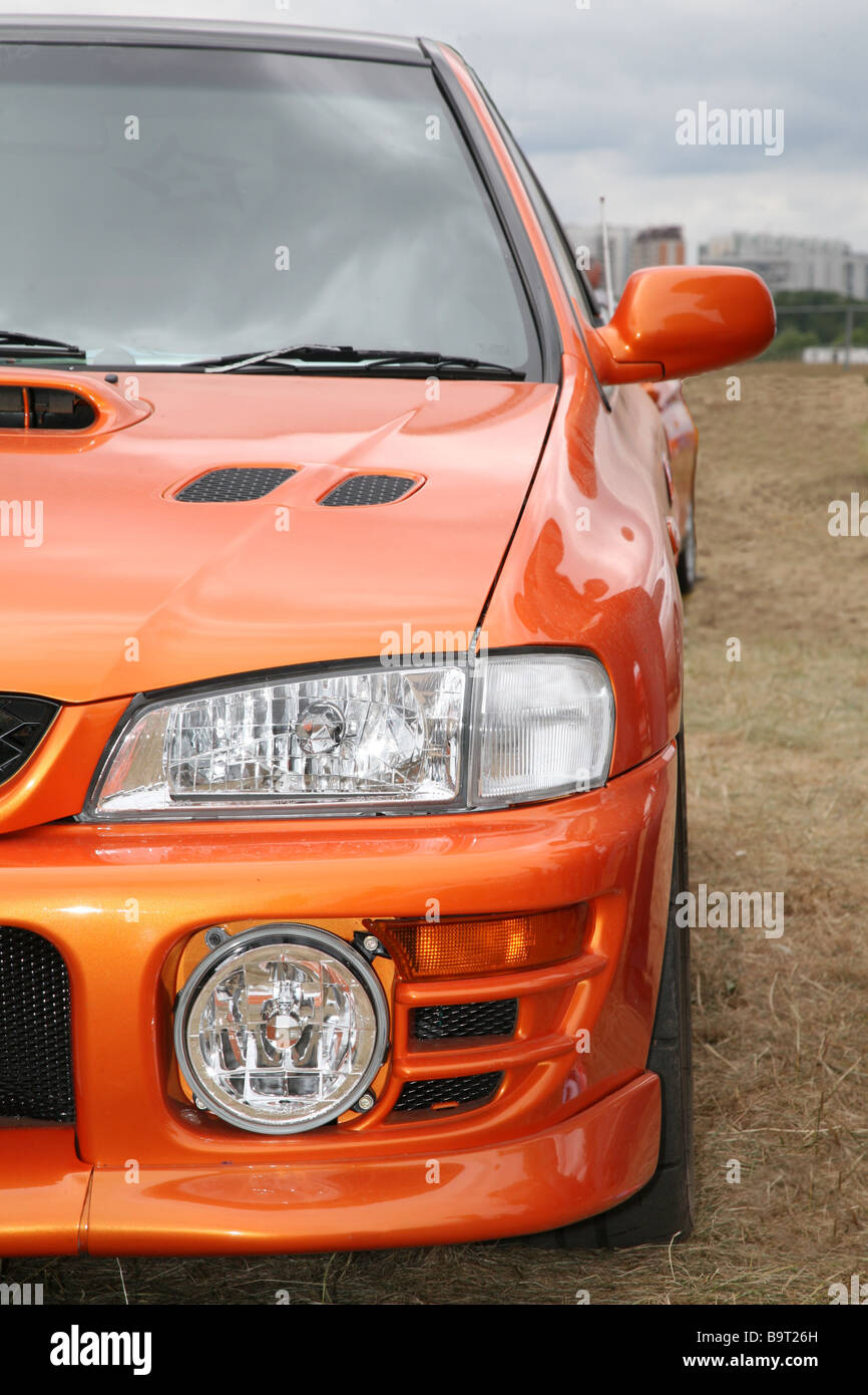 auto arancione Foto Stock