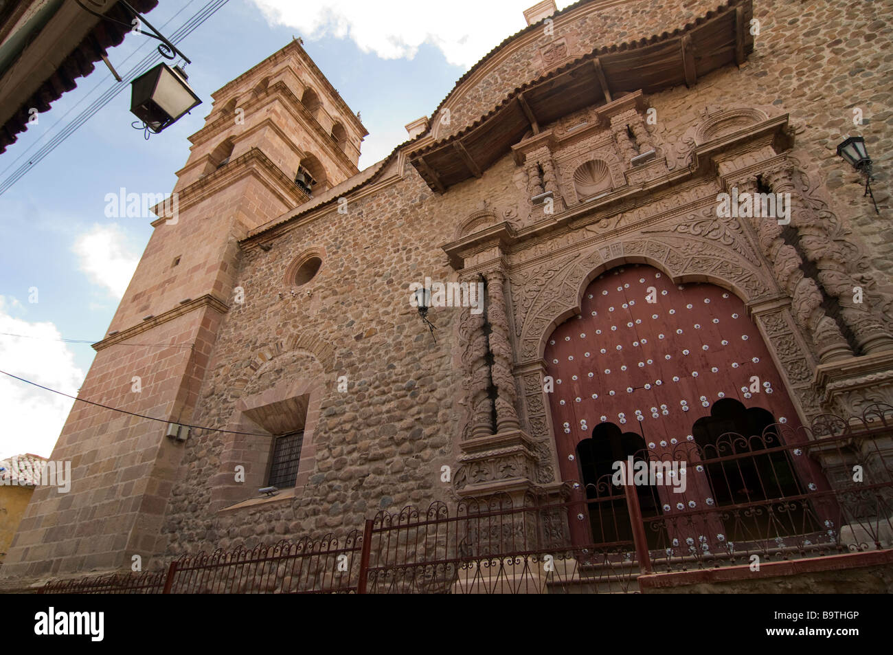 Piazza Duomo 10 de noviembre Potosi Bolivia travel meta turistica di architettura coloniale Foto Stock