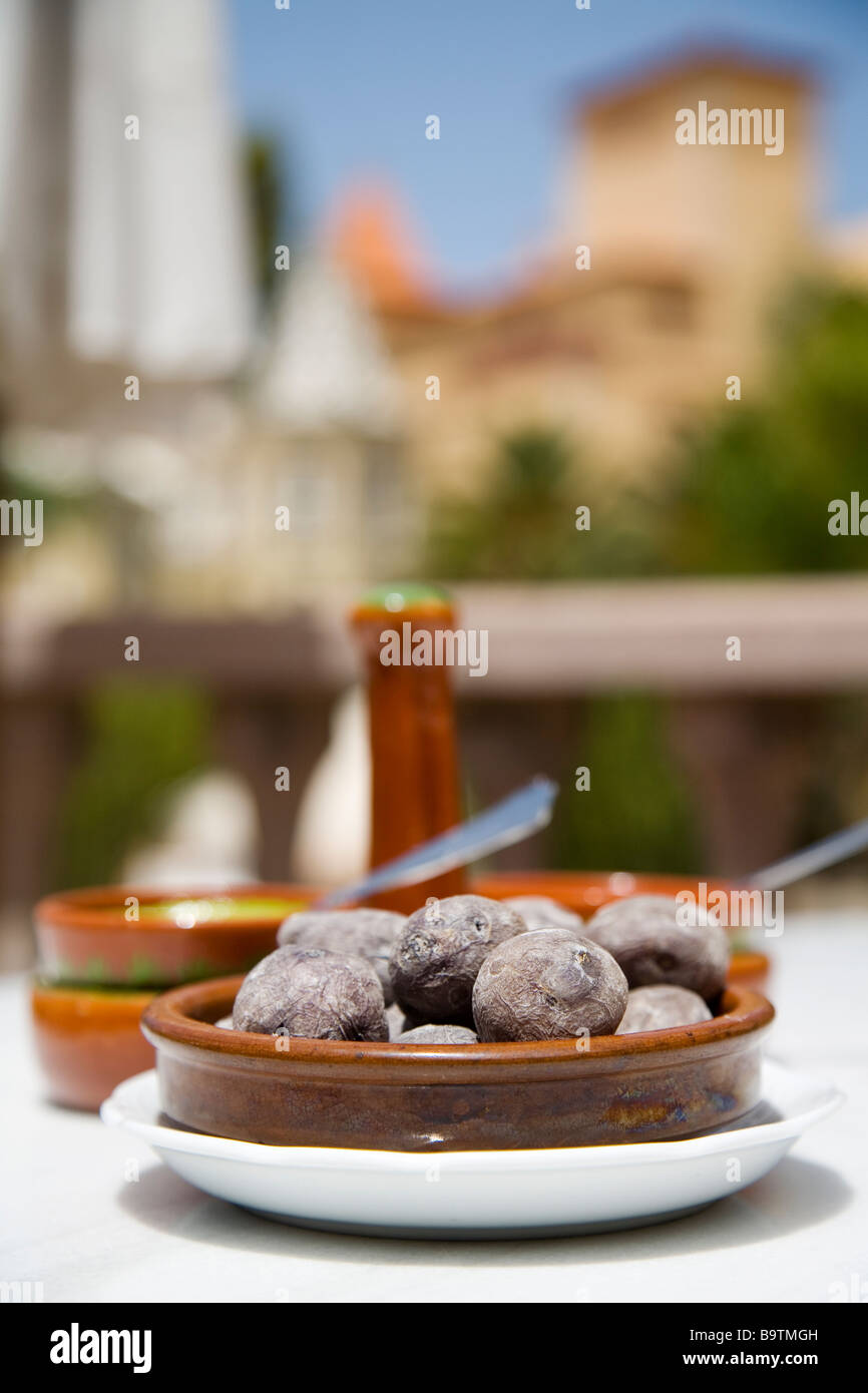 Canarian rugoso patate spagnolo papas arrugadas Foto Stock