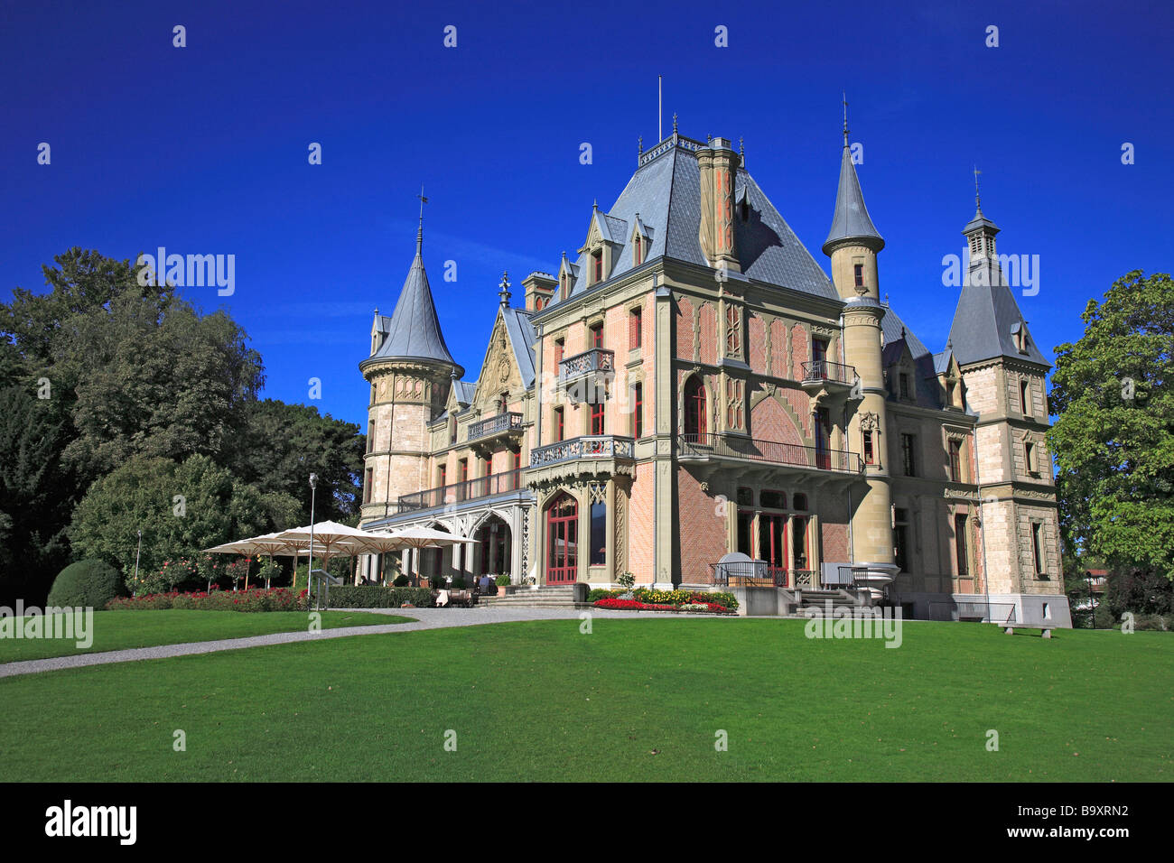 Chateau Schadau presso il lago di Thun il cantone di Berna Svizzera Thunersee Foto Stock